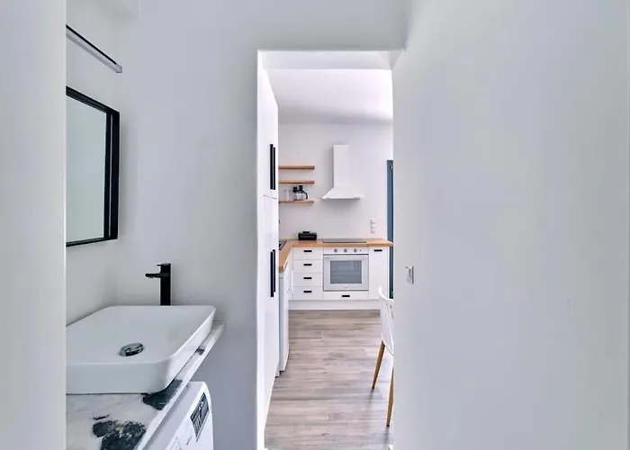 Semesterbostad Jasmine House *